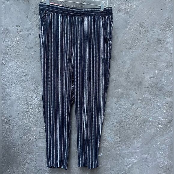 JESSICA SIMPSON GEO PRINT STRIPED ANKLE CROP SOFT ELASTIC WAIST PANTS MEDIUM NWT - Picture 4 of 5